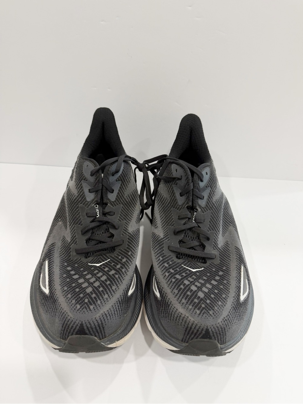 Hoka One One Wide Width Clifton 9 Men’s Shoes - Picture 6 of 11